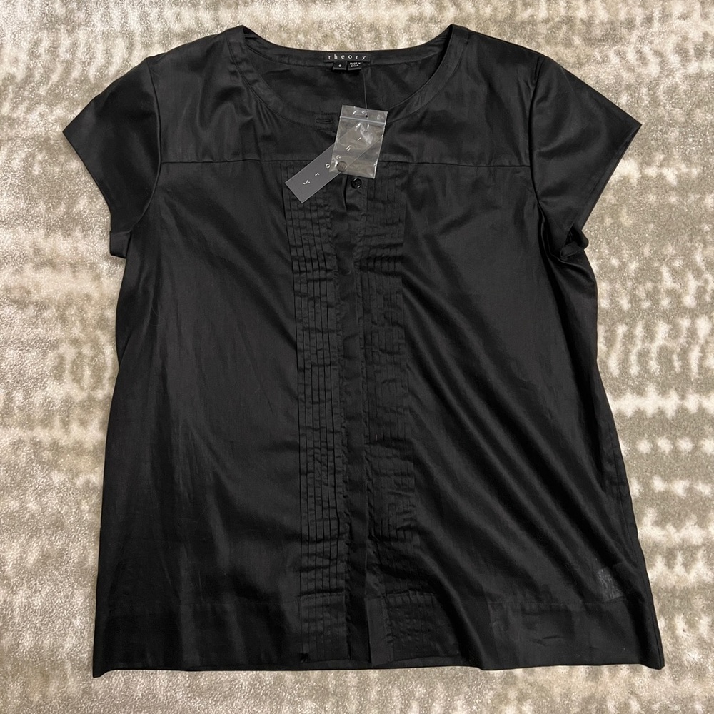 ***NWT*** Theory Women’s Starley Top in Black